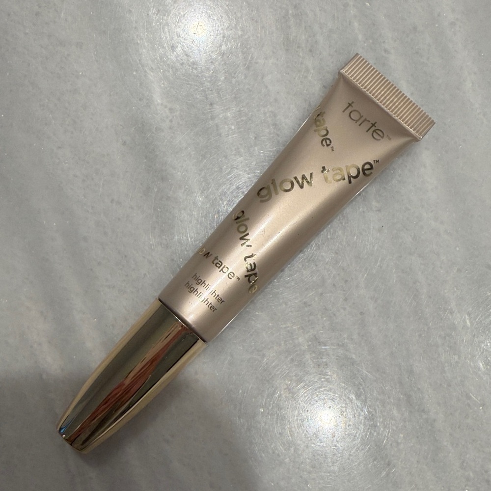 3 for $12!! 💜 Tarte Glow Tape Highlighter - Pearl Glow